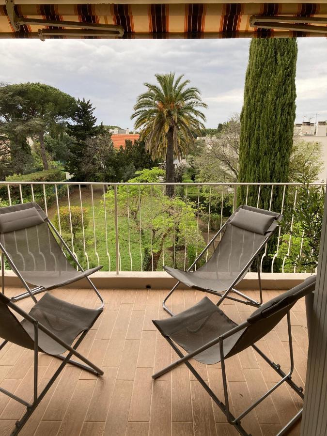 Apartamento Les Palmiers Saint-Cyr-sur-Mer Exterior foto